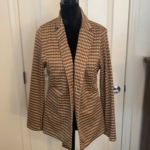 Haute Monde gold and black plaid jacket side L